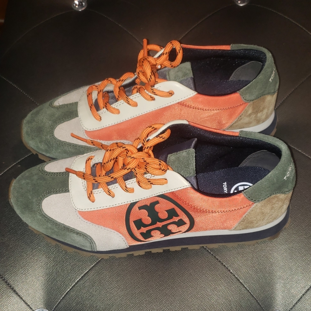 Tory Burch Sneaker